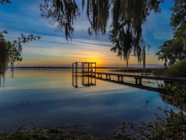 2661 CYPRUS DRIVE, PALM HARBOR, FL 34684