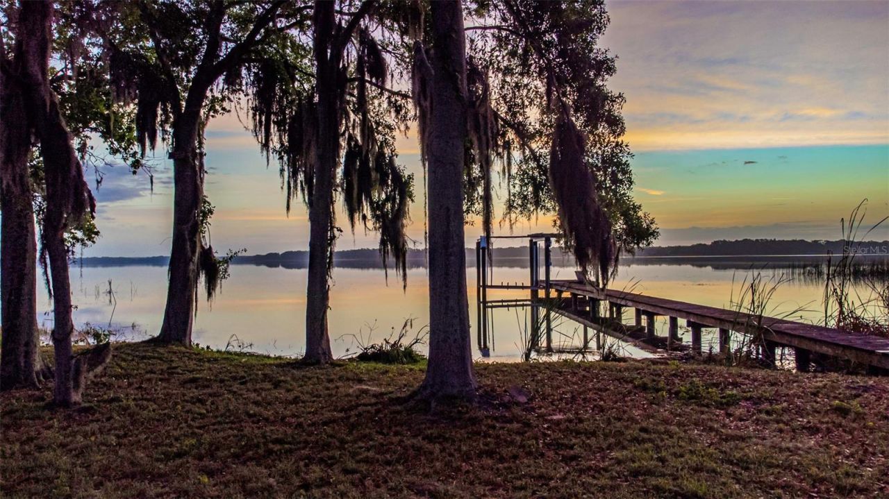 2661 Cyprus Drive, Palm Harbor, FL 34684 Photo