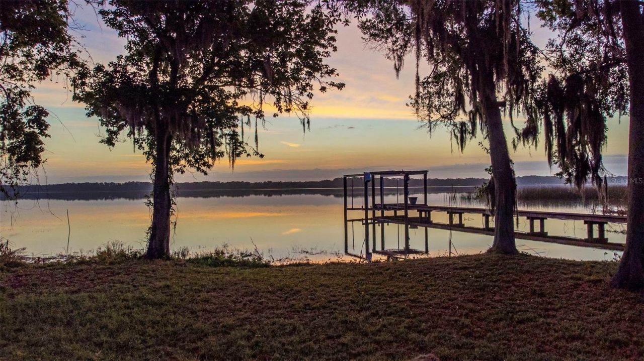 2661 Cyprus Drive, Palm Harbor, FL 34684 Photo