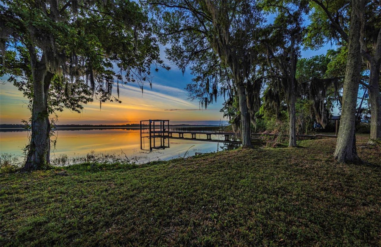 2661 Cyprus Drive, Palm Harbor, FL 34684 Photo