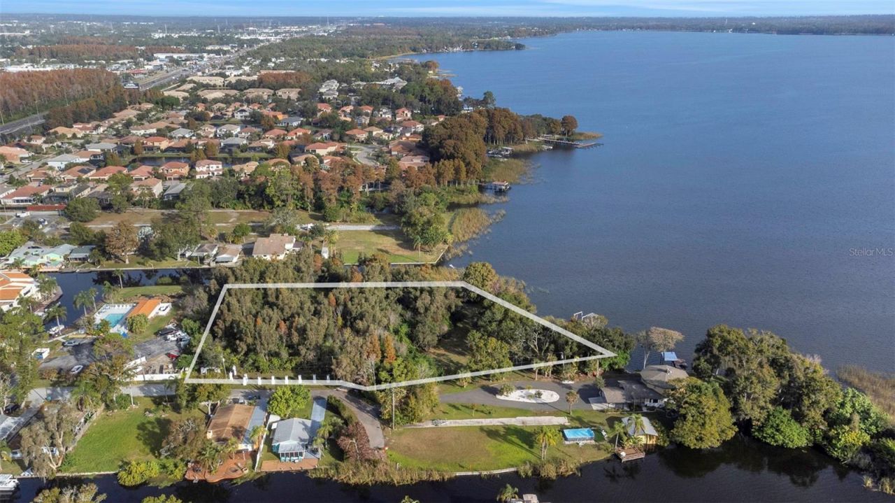 2661 Cyprus Drive, Palm Harbor, FL 34684 Photo