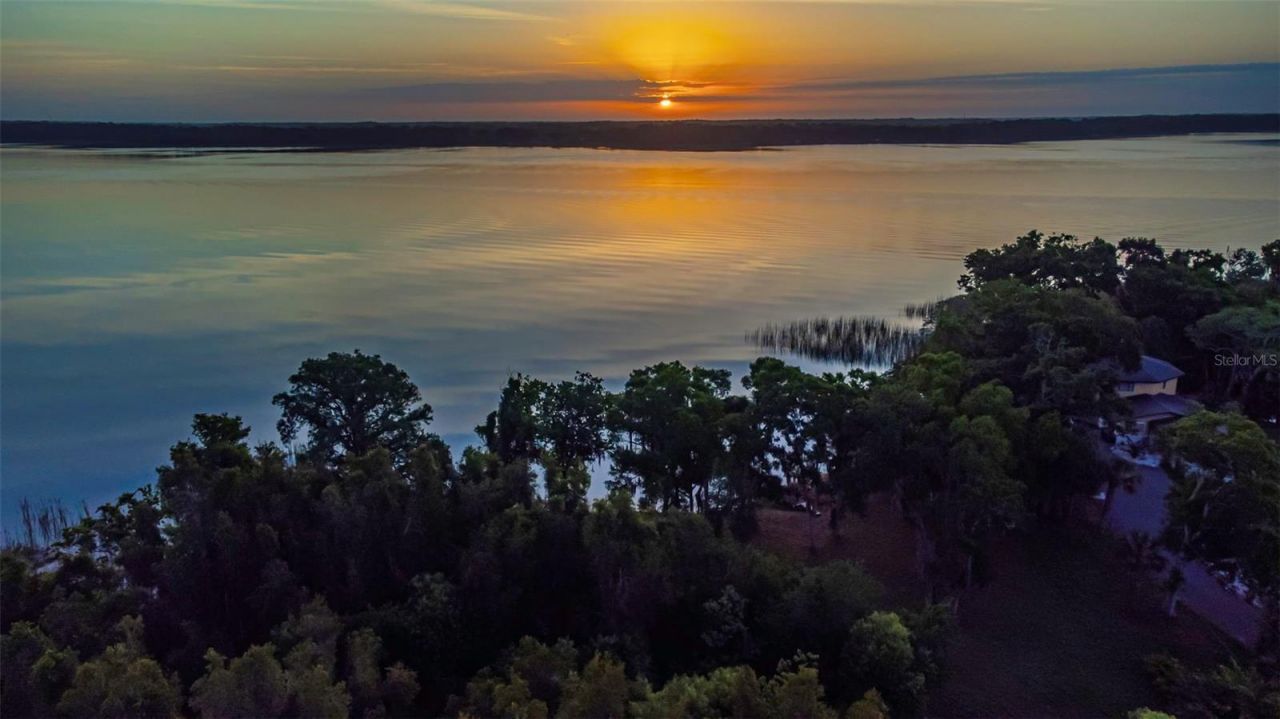 2661 Cyprus Drive, Palm Harbor, FL 34684 Photo