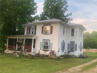 42 Sunnyside Street, Friendship, NY 14739