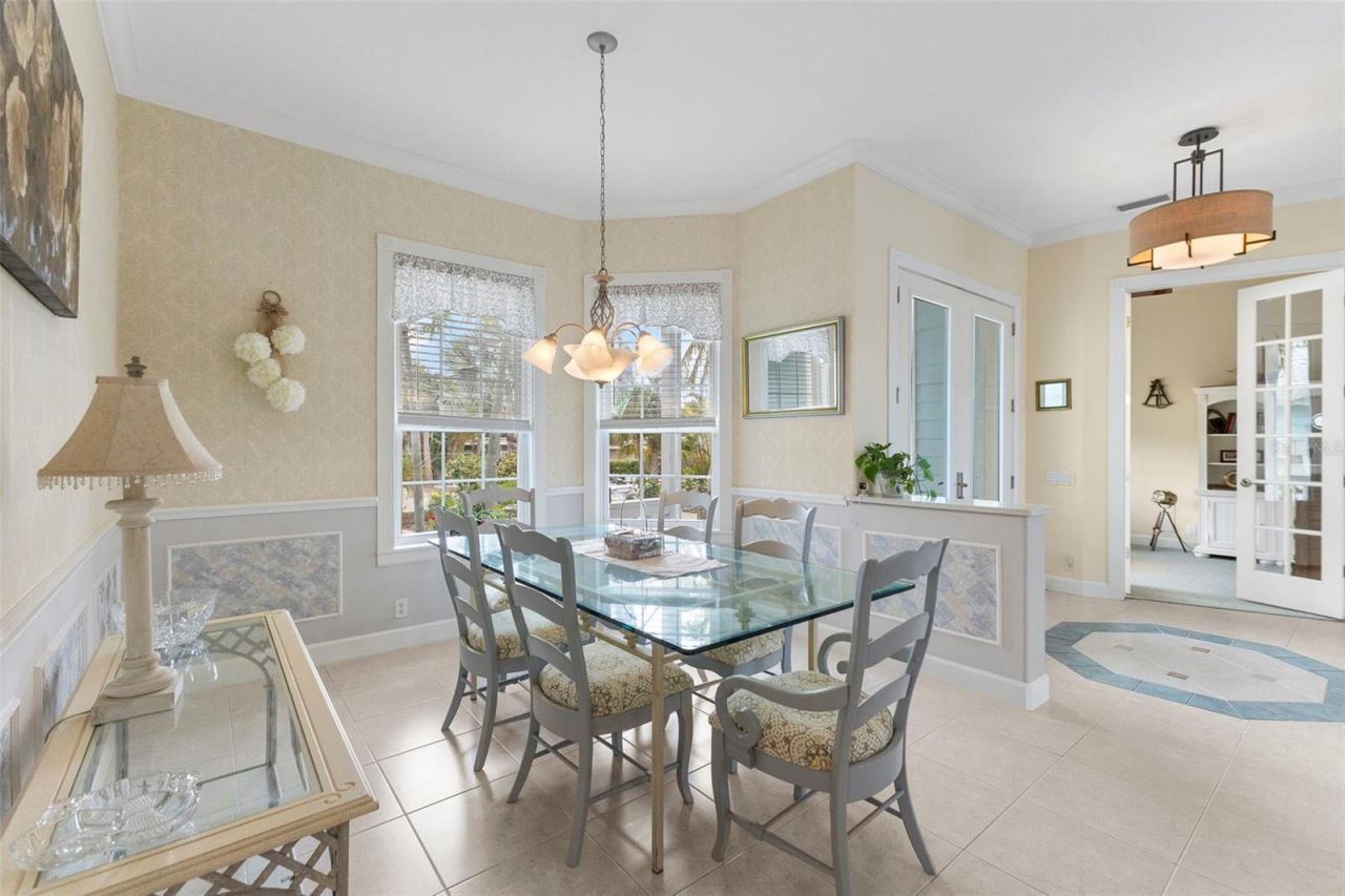 5334 Calle Florida, Sarasota, FL 34242 Photo