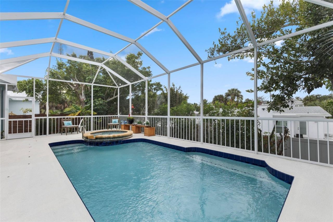 5334 Calle Florida, Sarasota, FL 34242 Photo