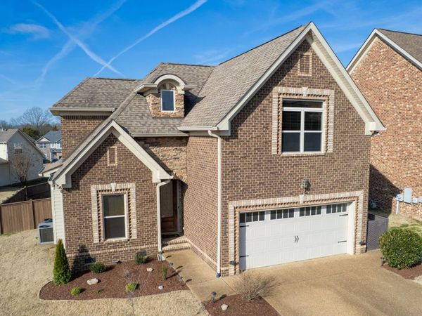 414 Golden Grv, Mount Juliet, TN 37122