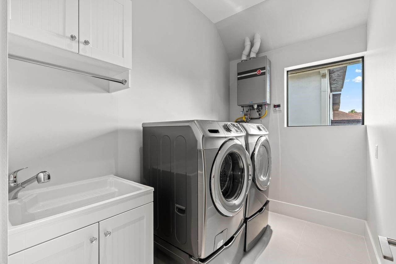 928 NE 16th Avenue, Unit 928, Fort Lauderdale, FL 33304 Photo