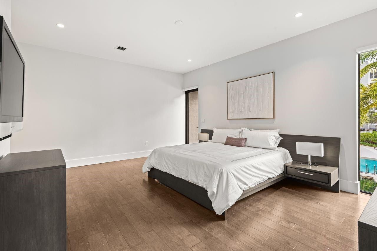 928 NE 16th Avenue, Unit 928, Fort Lauderdale, FL 33304 Photo