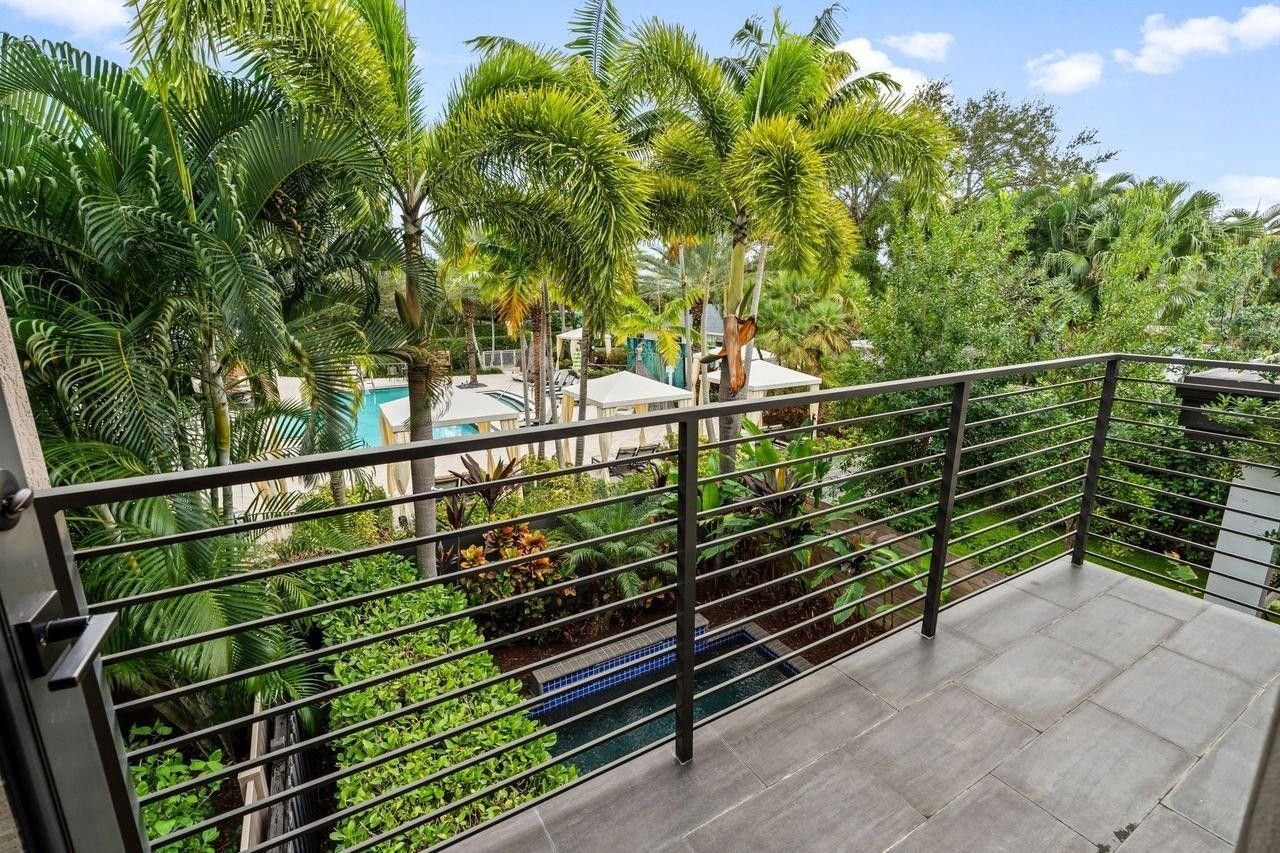 928 NE 16th Avenue, Unit 928, Fort Lauderdale, FL 33304 Photo