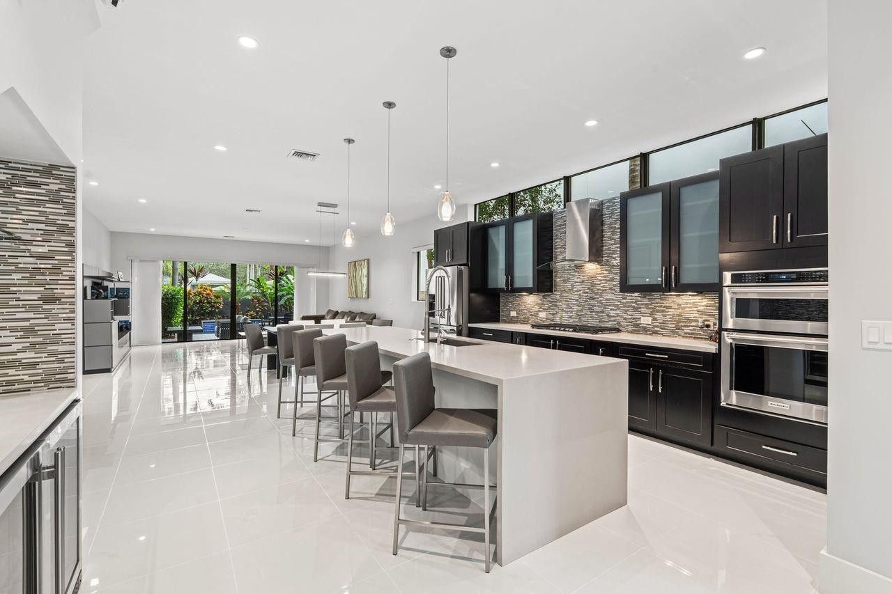 928 NE 16th Avenue, Unit 928, Fort Lauderdale, FL 33304 Photo