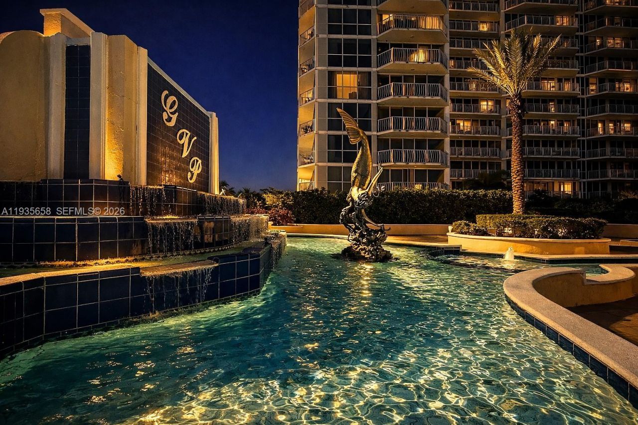 7601 E Treasure Dr, Unit 611, North Bay Village, FL 33141 Photo