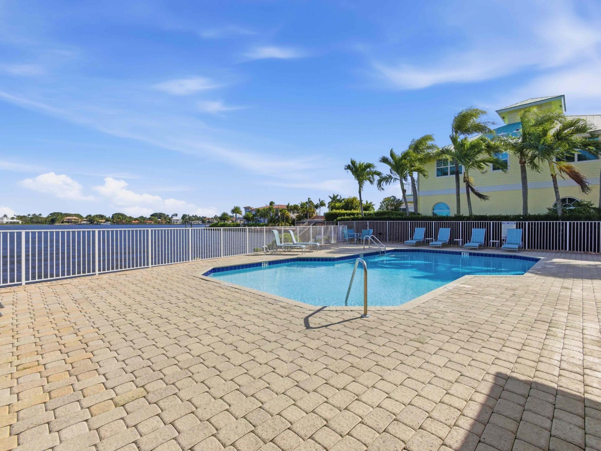 125 Barefoot Cove, Hypoluxo, FL 33462 Photo