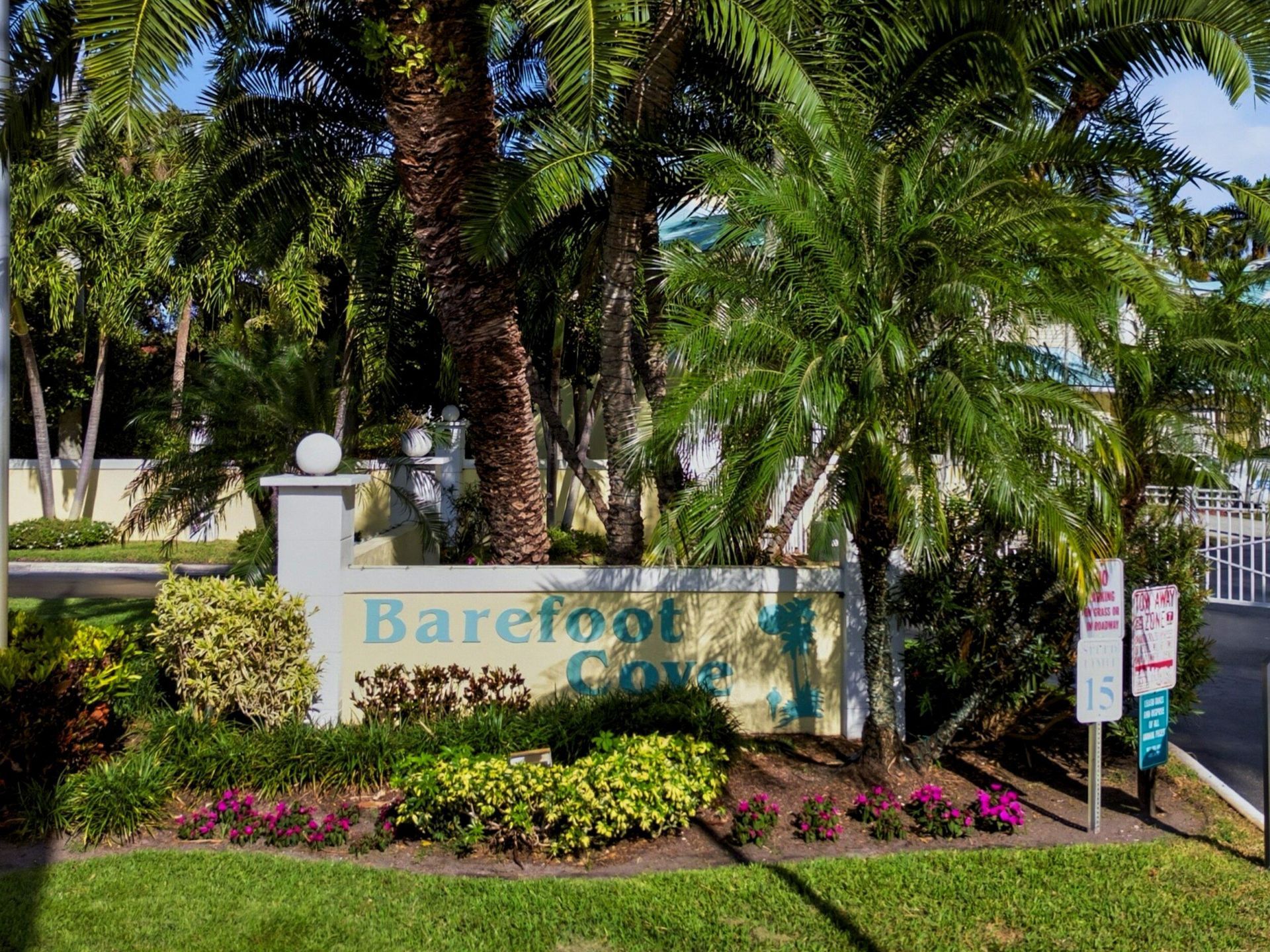125 Barefoot Cove, Hypoluxo, FL 33462 Photo