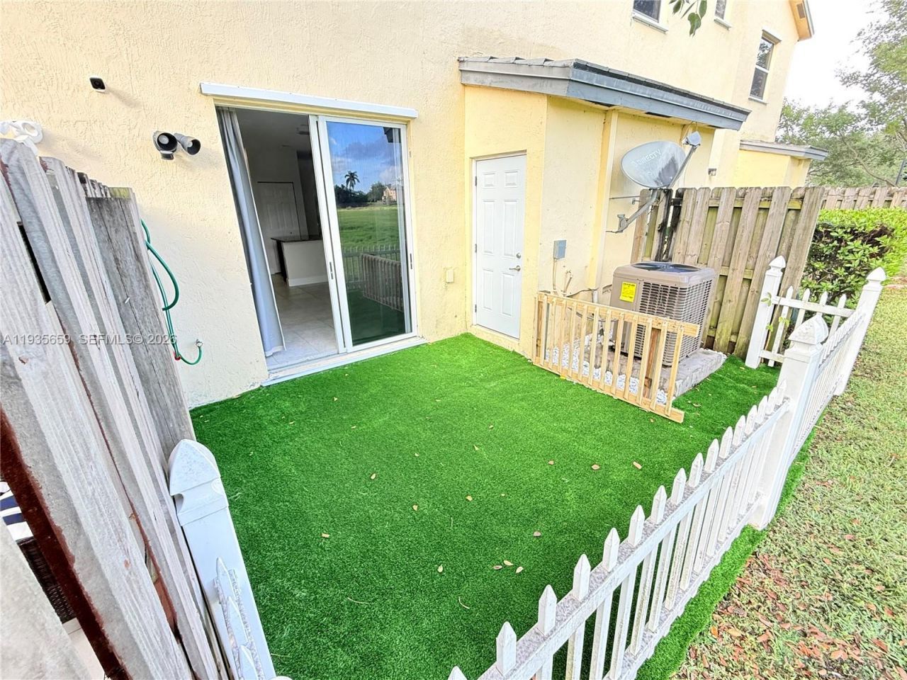 134 SE 28th Ter, Unit 5, Homestead, FL 33033 Photo