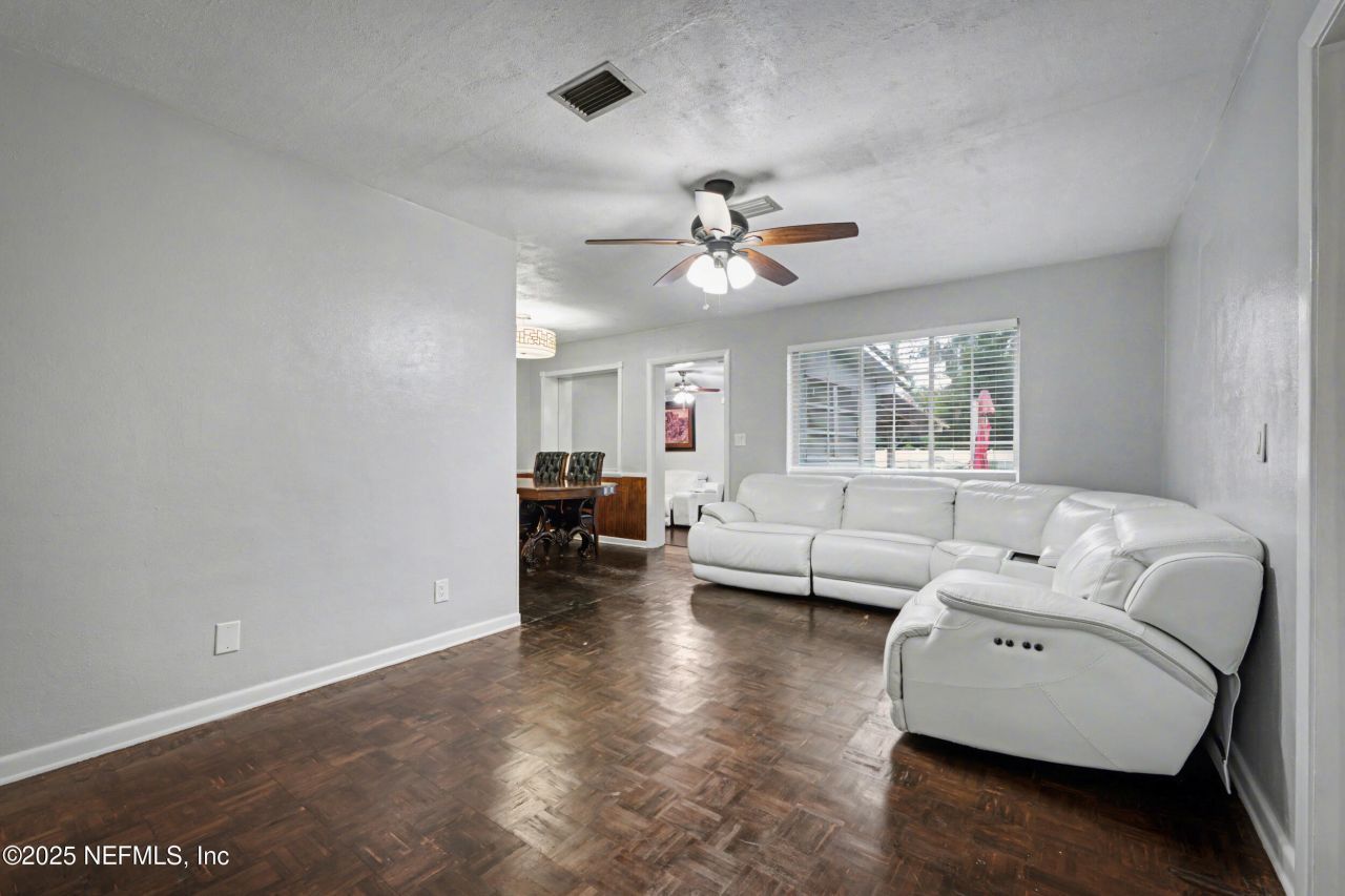 4233 Aldington Drive, Jacksonville, FL 32210 Photo