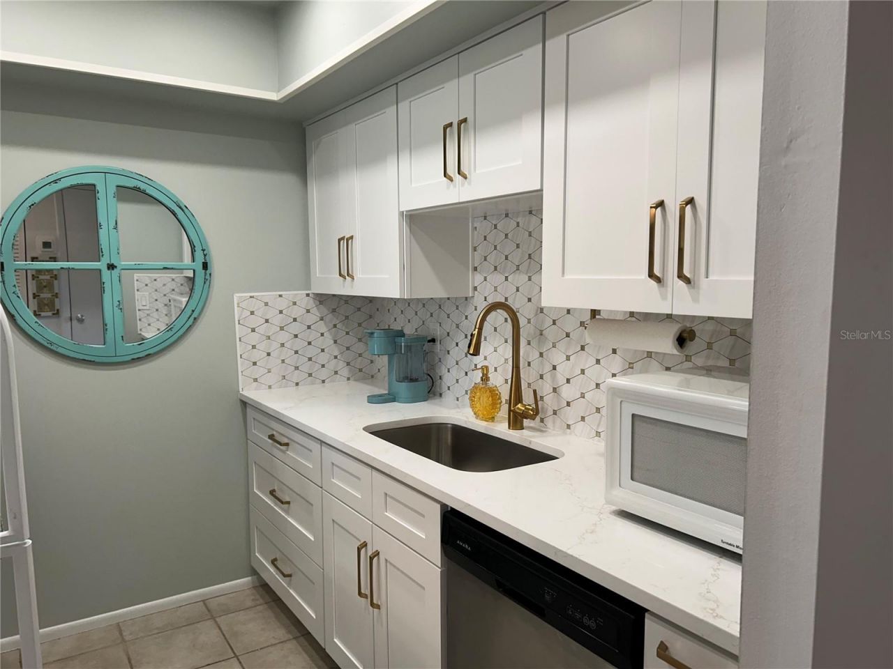 8625 Midnight Pass Road, Unit 305B, Sarasota, FL 34242 Photo