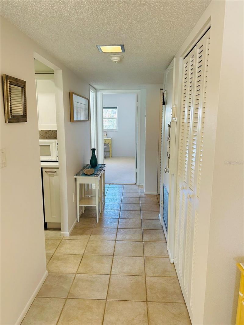 8625 Midnight Pass Road, Unit 305B, Sarasota, FL 34242 Photo