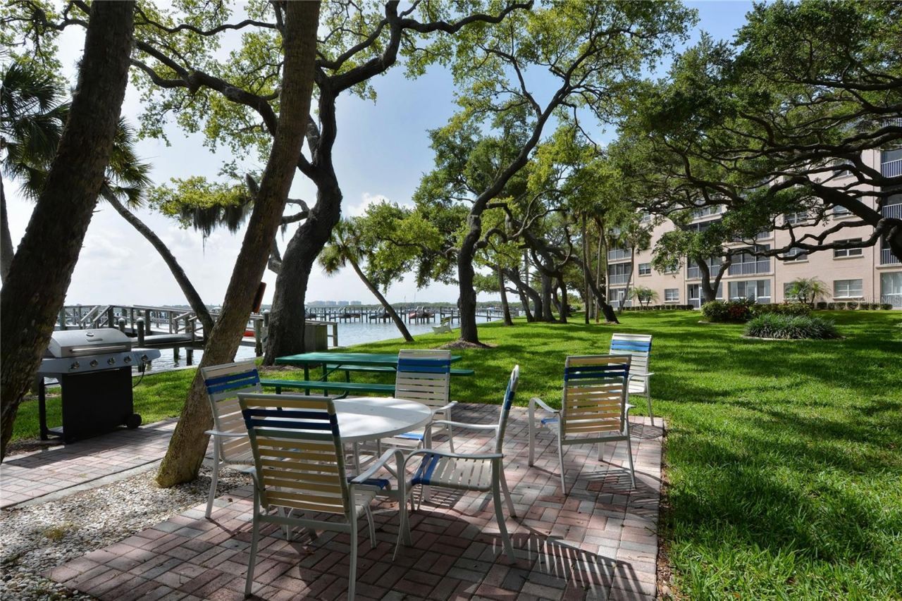 8625 Midnight Pass Road, Unit 305B, Sarasota, FL 34242 Photo