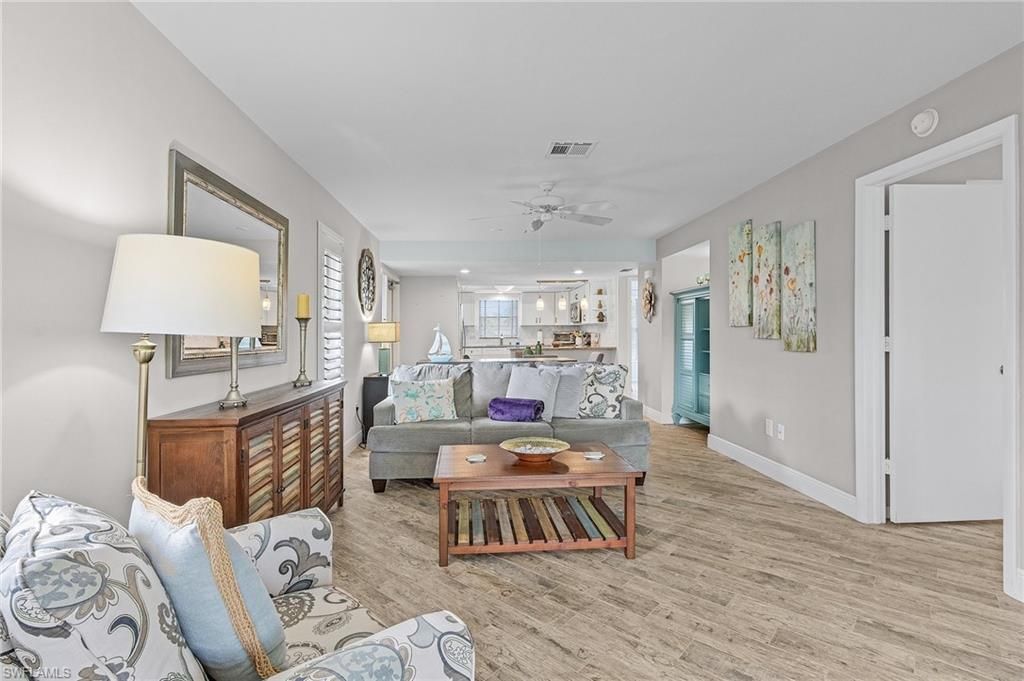 4205 SE 19th Ave, Unit 202, Cape Coral, FL 33904 Photo