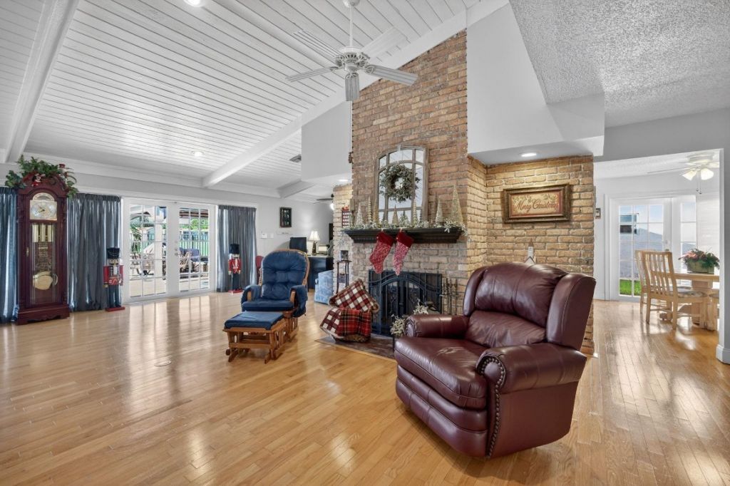 7409 Corkwood Ter, Tamarac, FL 33321 Photo