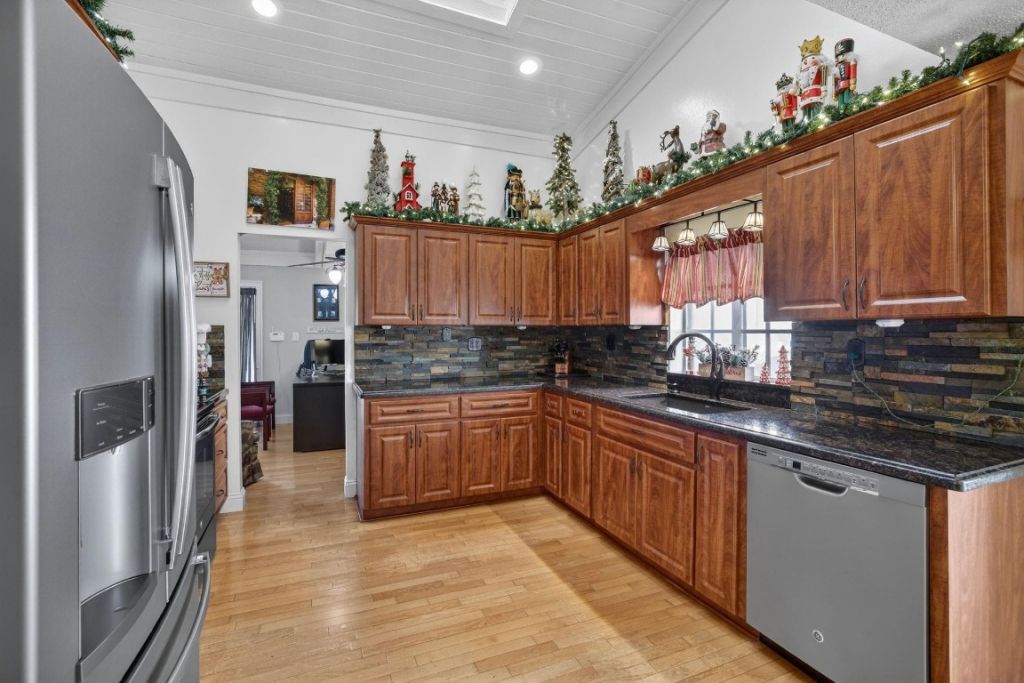 7409 Corkwood Ter, Tamarac, FL 33321 Photo