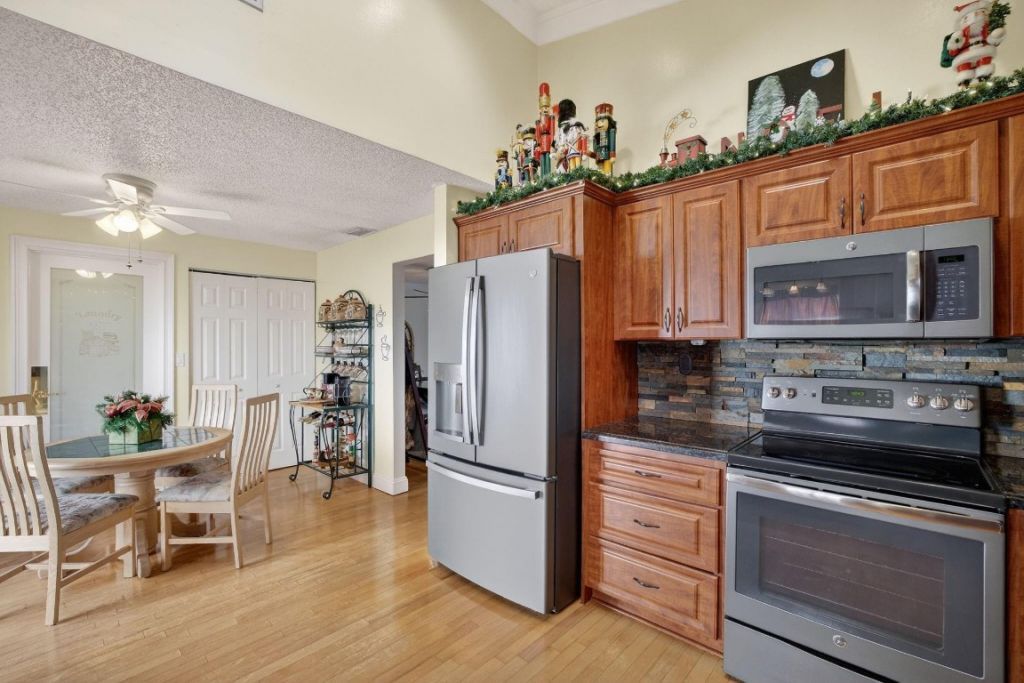 7409 Corkwood Ter, Tamarac, FL 33321 Photo