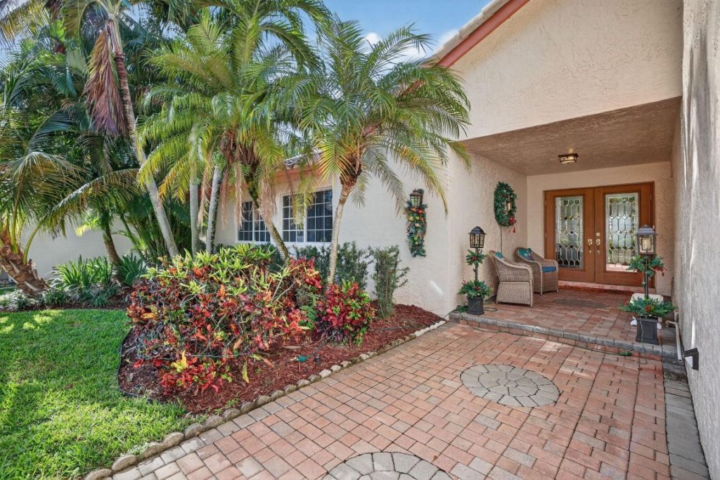 7409 Corkwood Ter, Tamarac, FL 33321 Photo