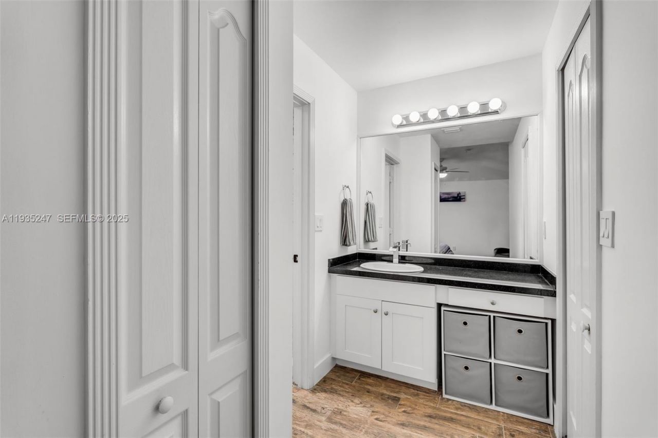 12661 SW 143rd Ln, Unit 12661, Miami, FL 33186 Photo