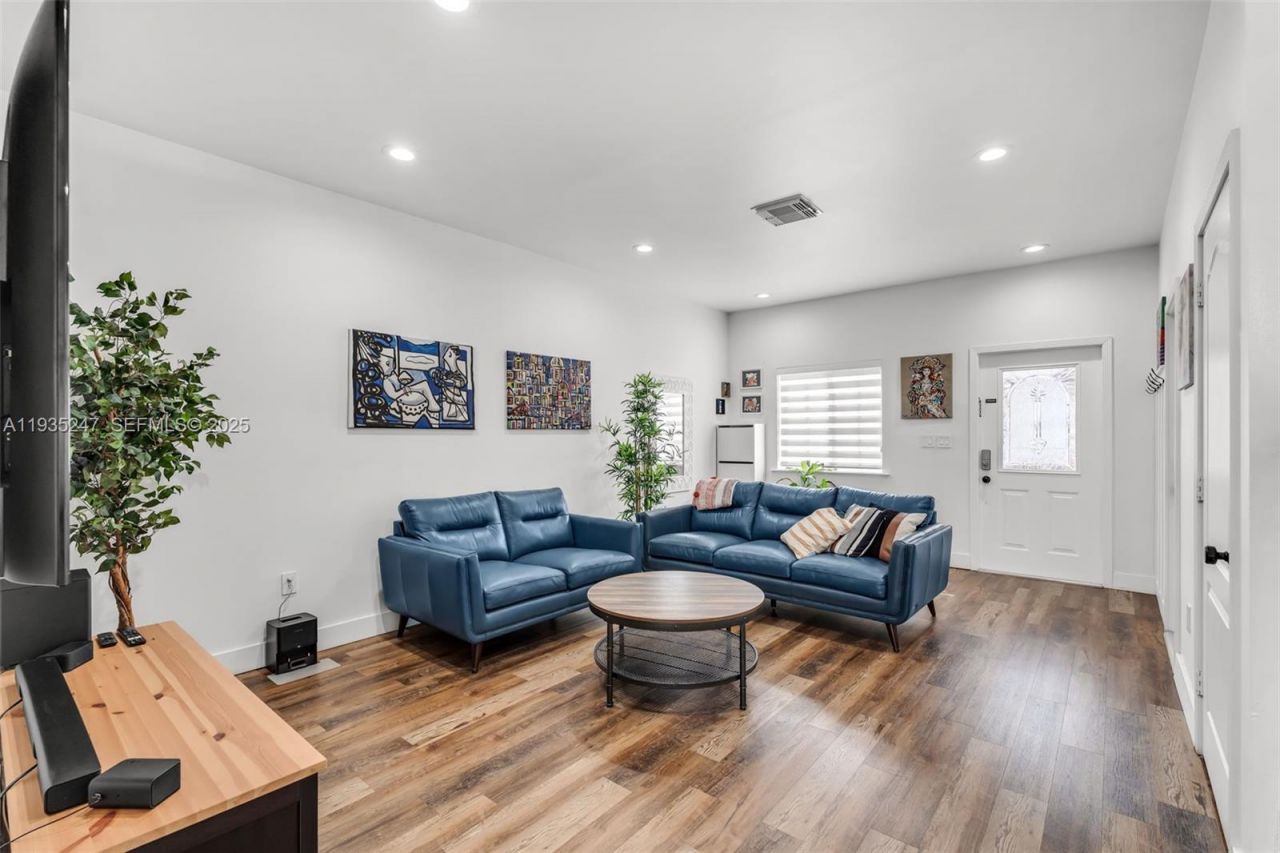 12661 SW 143rd Ln, Unit 12661, Miami, FL 33186 Photo