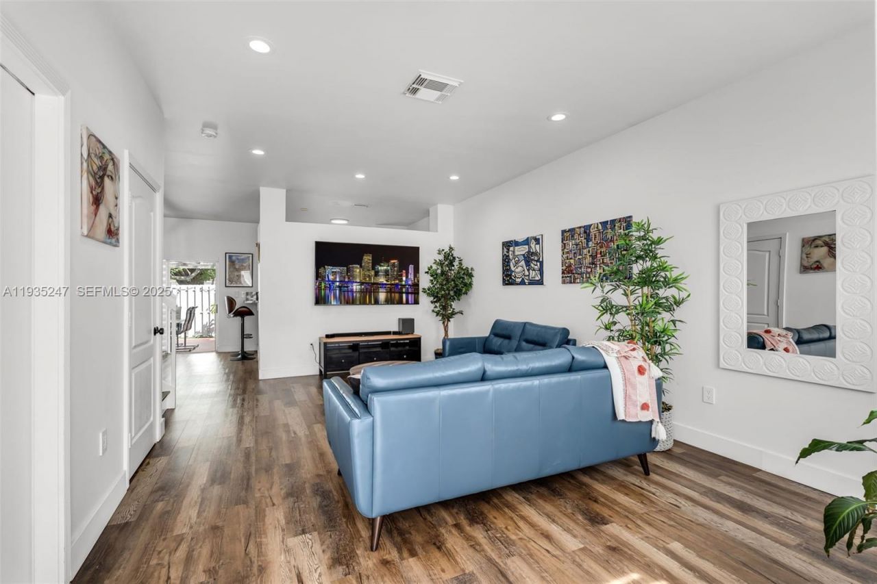 12661 SW 143rd Ln, Unit 12661, Miami, FL 33186 Photo