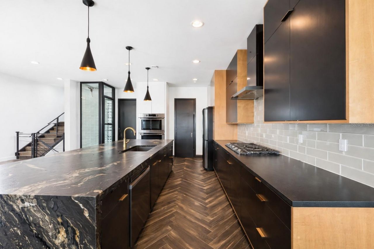 7801 9th Avenue S, Saint Petersburg, FL 33707 Photo