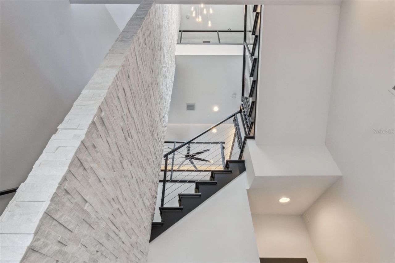 7801 9th Avenue S, Saint Petersburg, FL 33707 Photo