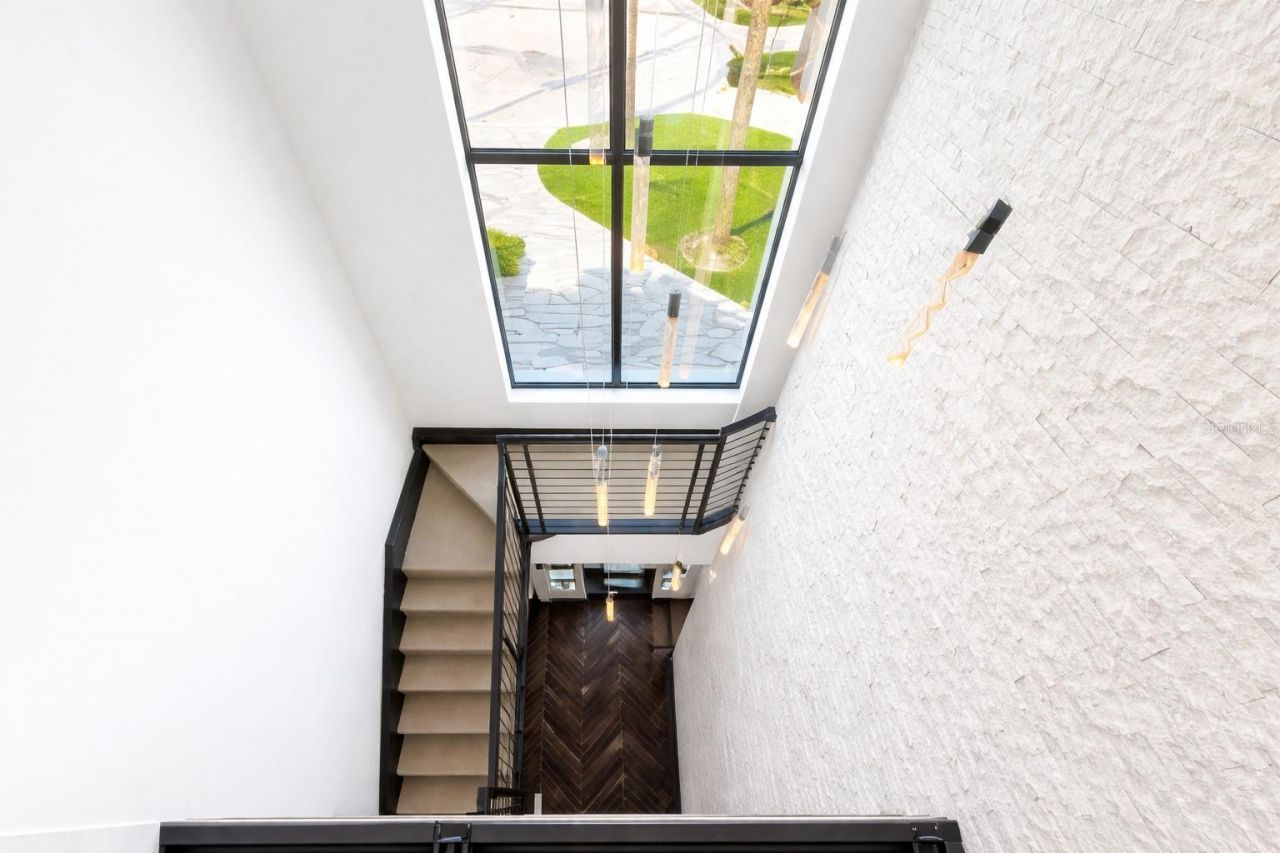 7801 9th Avenue S, Saint Petersburg, FL 33707 Photo