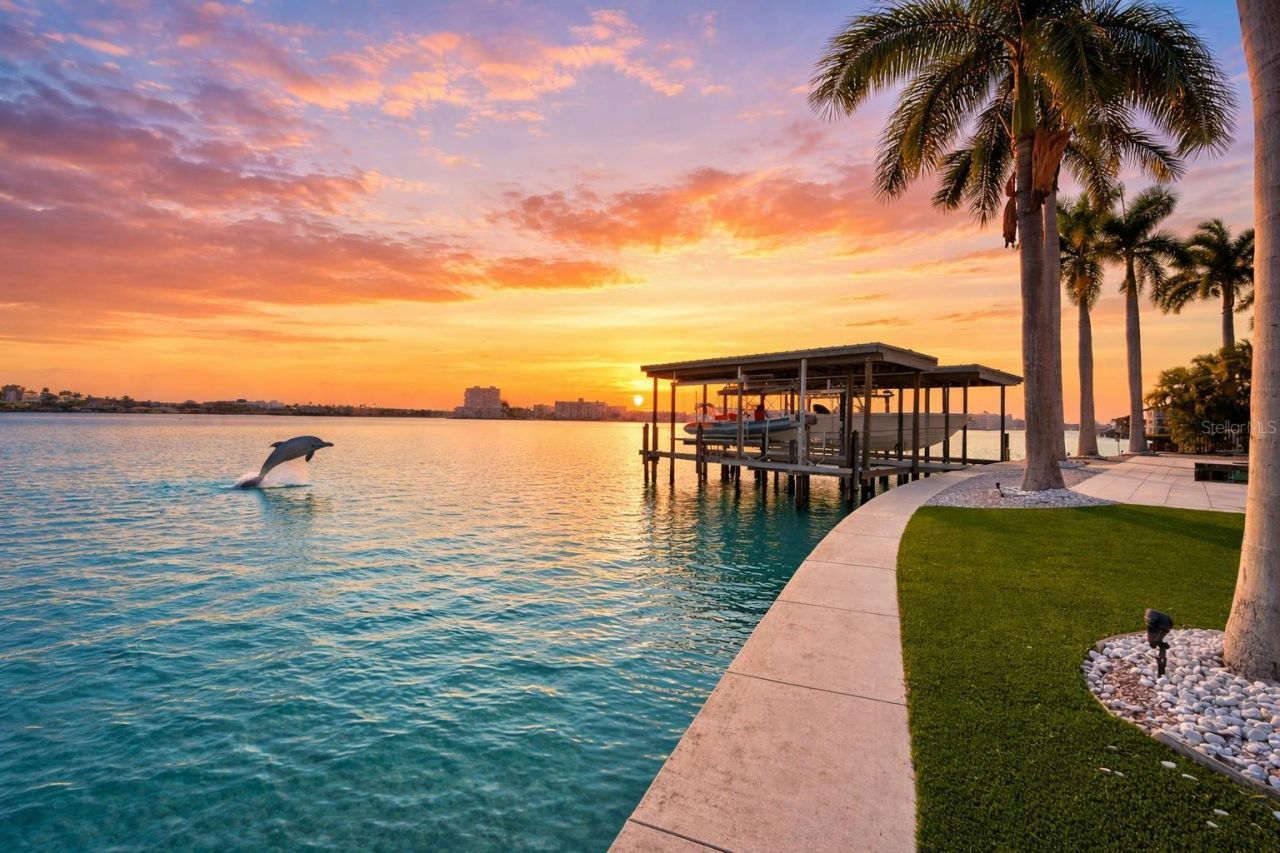 7801 9th Avenue S, Saint Petersburg, FL 33707 Photo