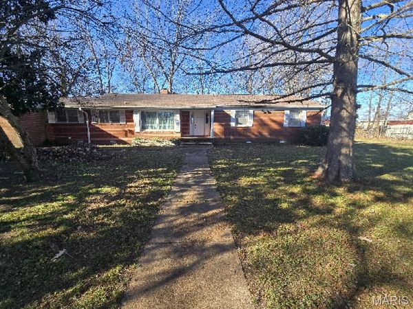 127 McKinley Ave, Fisk, MO 63940