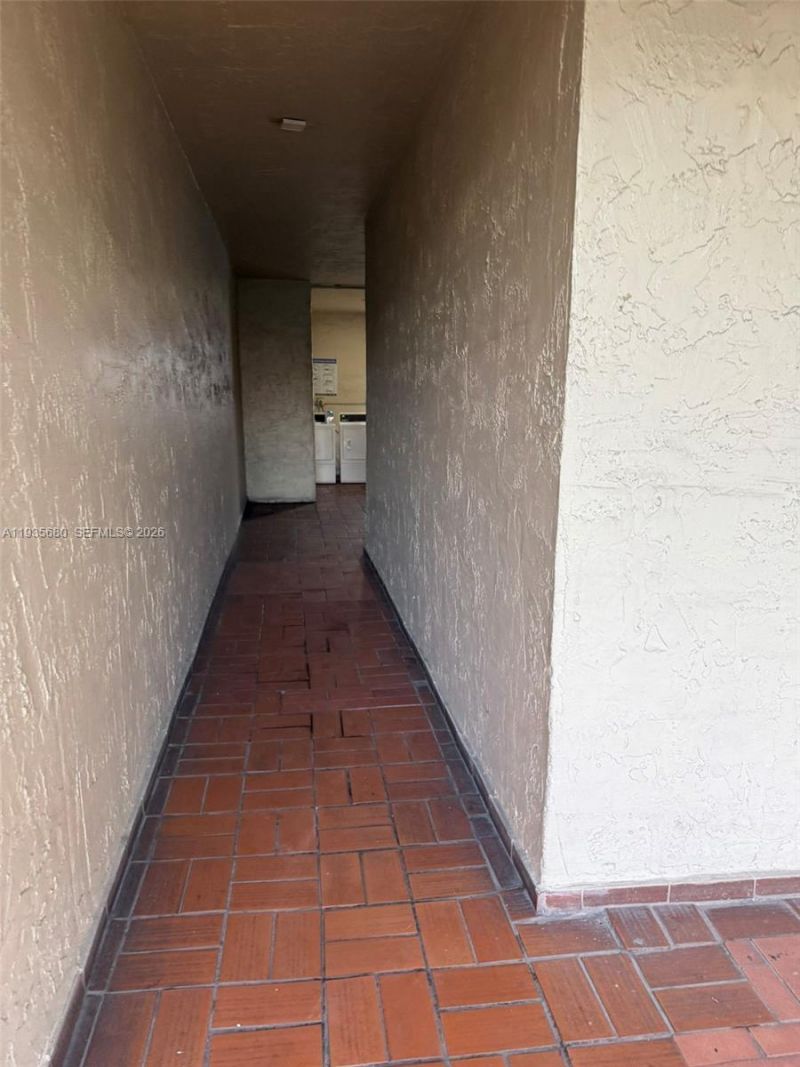 6070 W 18th Ave, Unit 202, Hialeah, FL 33012 Photo