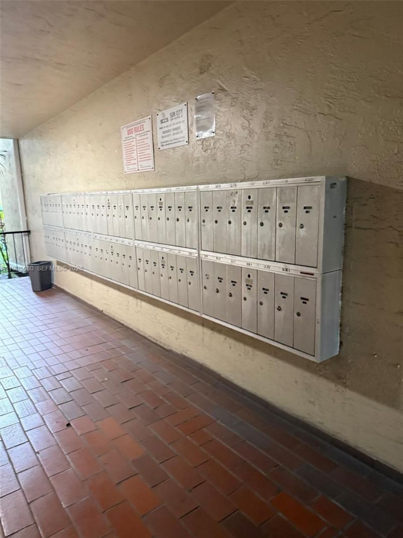 6070 W 18th Ave, Unit 202, Hialeah, FL 33012 Photo