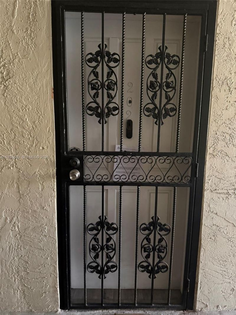 6070 W 18th Ave, Unit 202, Hialeah, FL 33012 Photo