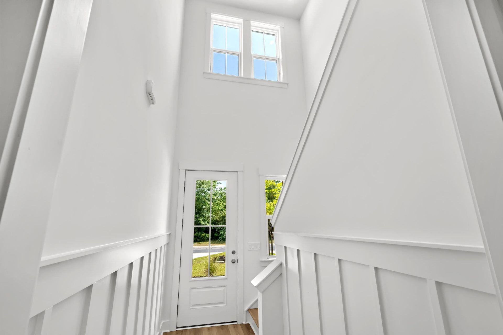 882 Foxtail Dr. Photo 10
