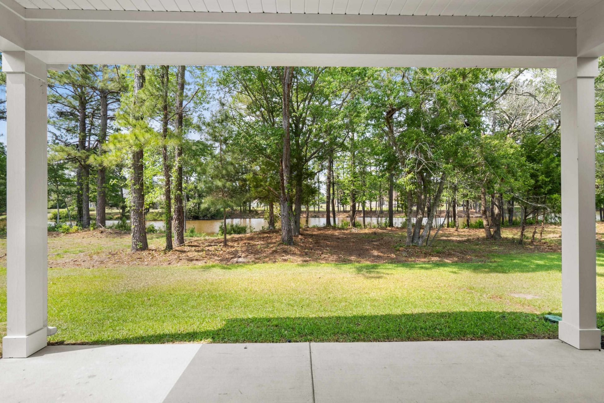 882 Foxtail Dr. Photo 8