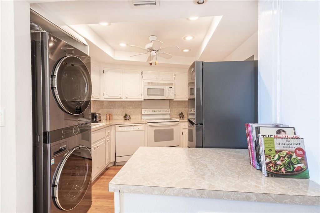 1000 Lowry Street, Unit 4G, Delray Beach, FL 33483 Photo