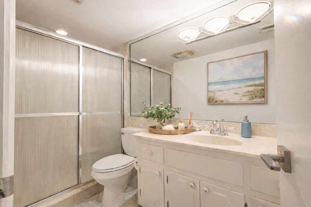 1000 Lowry Street, Unit 4G, Delray Beach, FL 33483 Photo