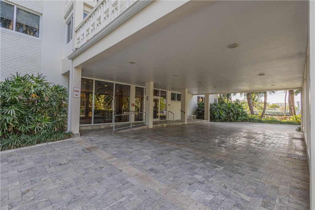 1000 Lowry Street, Unit 4G, Delray Beach, FL 33483 Photo