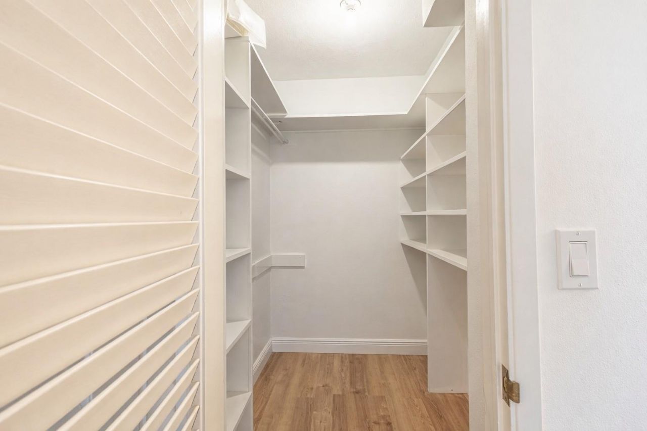 1000 Lowry Street, Unit 4G, Delray Beach, FL 33483 Photo