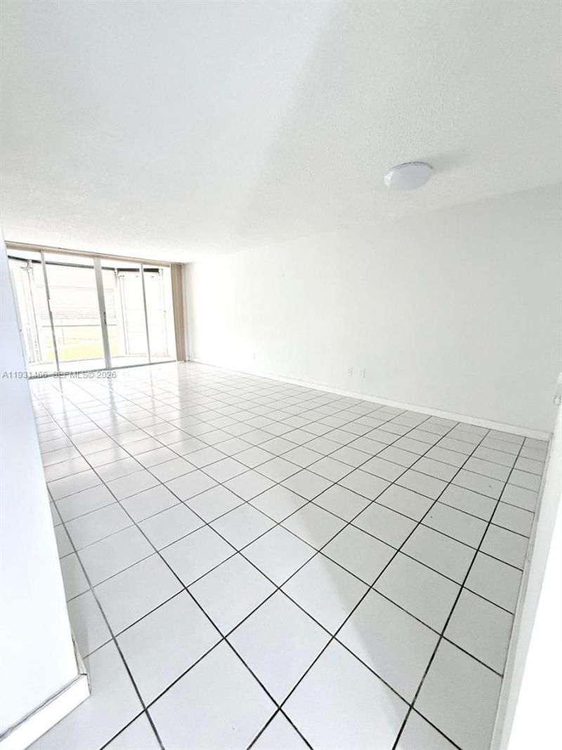 1601 NE 191st St, Unit B113, Miami, FL 33179 Photo