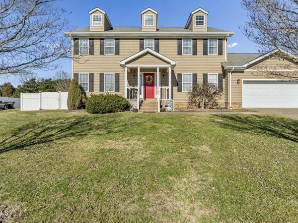 308 Autumn Circle, Bluff City, TN 37618