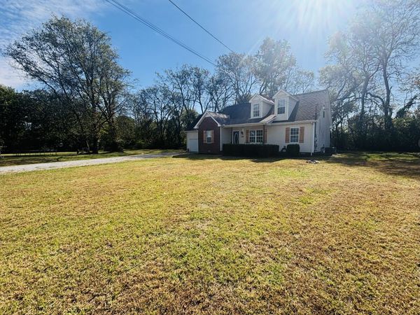 111 Ridgepark Ct, Murfreesboro, TN 37130