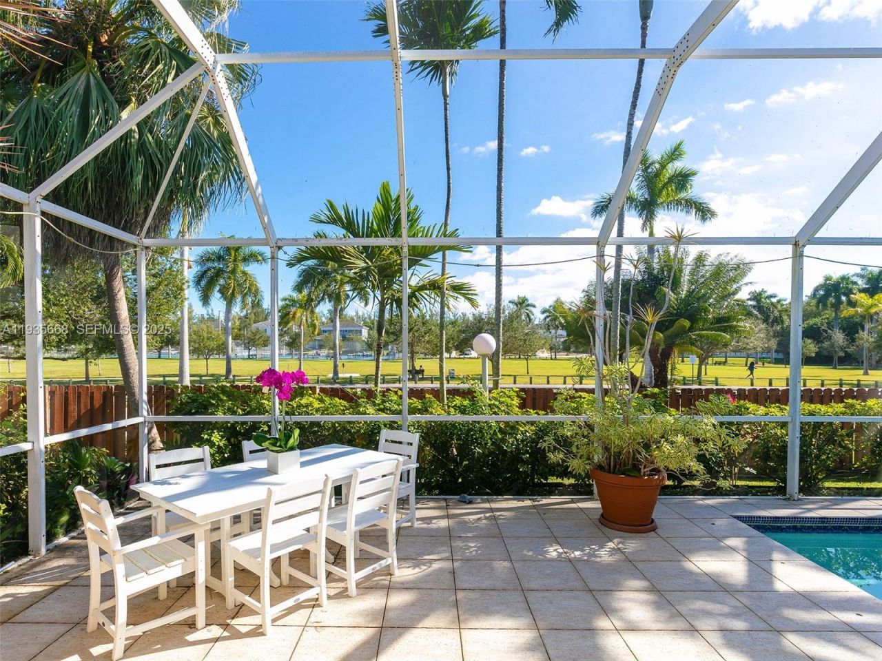 20565 SW 80th Pl, Cutler Bay, FL 33189 Photo