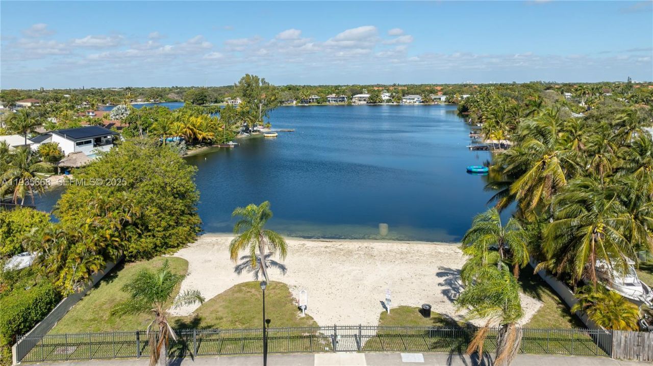 20565 SW 80th Pl, Cutler Bay, FL 33189 Photo