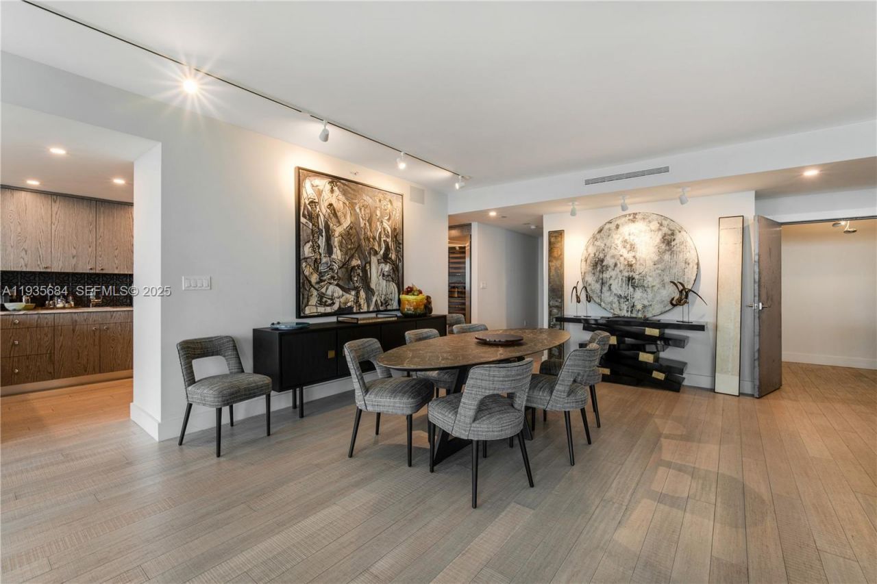 430 Grand Bay Dr , Unit 1204, Key Biscayne, FL 33149 Photo